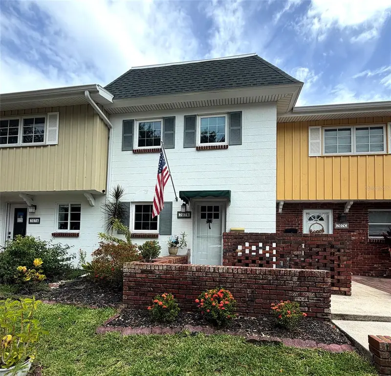 707 W Venice Ave #707b, FL