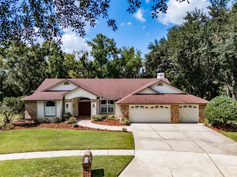 507 Surrey Ln, FL