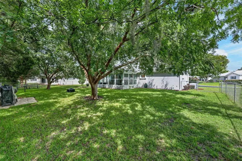 11946 Sw 137th Loop, FL