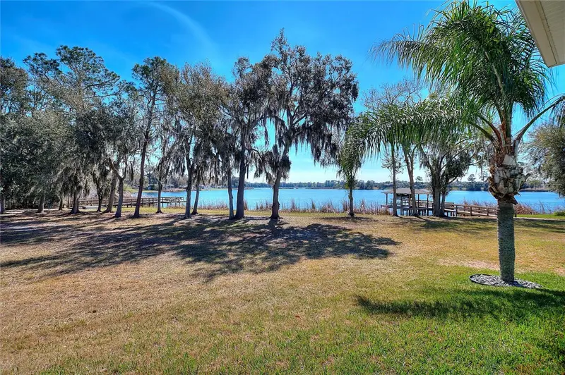 381 Nolane Ln, FL