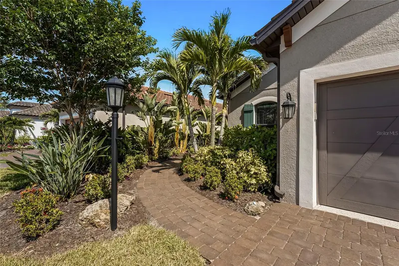 5365 Bartolomeo St, FL