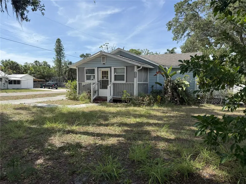 1810 9th St W, FL