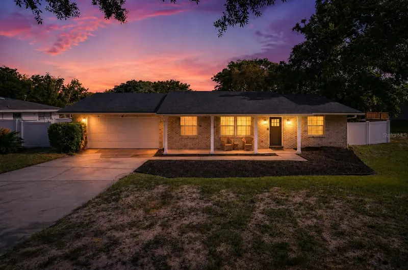 146 Lake Ring Dr, FL