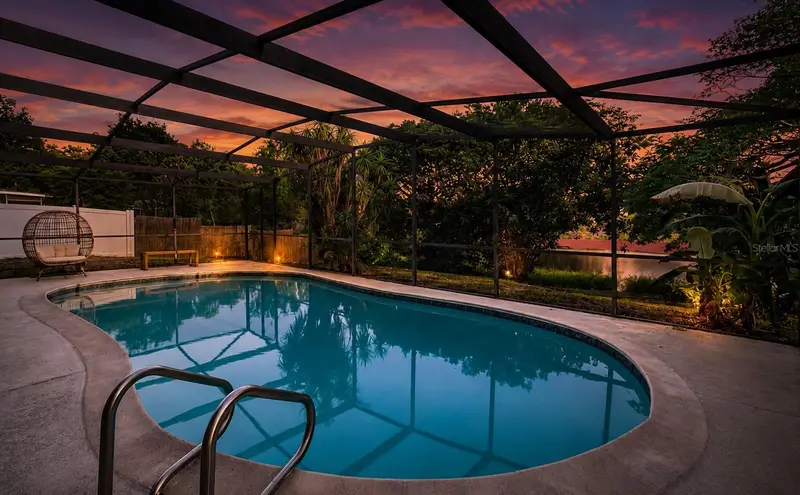 146 Lake Ring Dr, FL