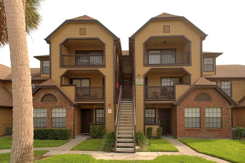 351 Lone Hill Dr #306, FL