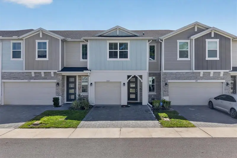 1363 Captiva Cv, FL
