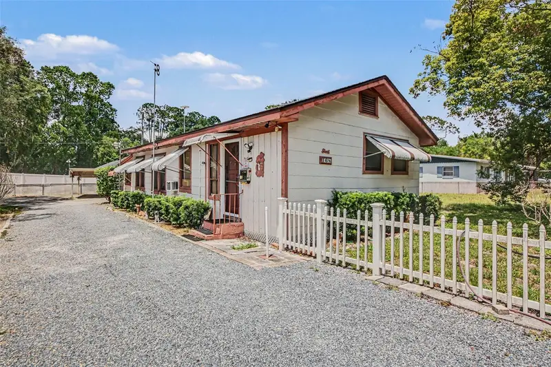 168 W Wilbur Ave, FL