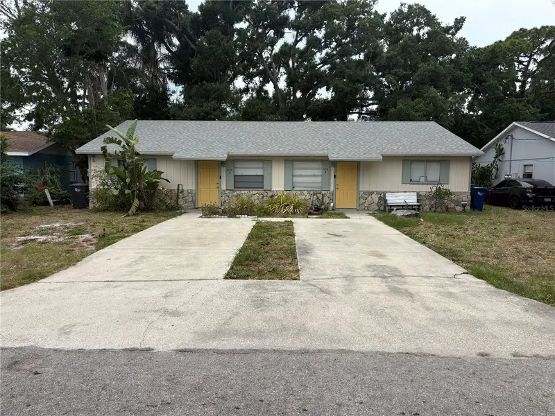1120 36th St W, FL