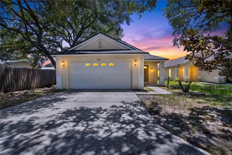 11102 Robin Lake Ct, FL