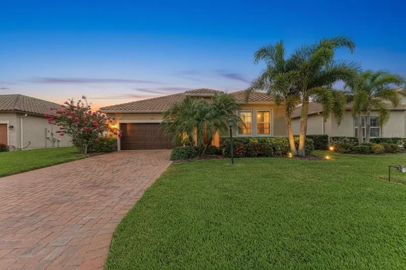 4809 Tobermory Way, FL