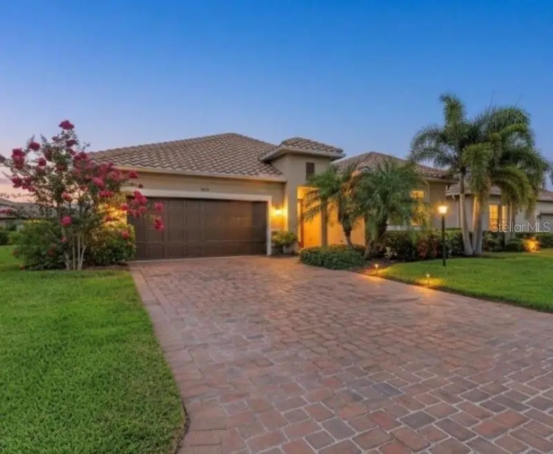 4809 Tobermory Way, FL