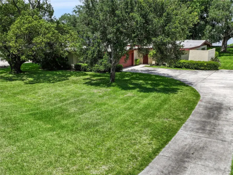 1210 W Lake Hamilton Dr, FL