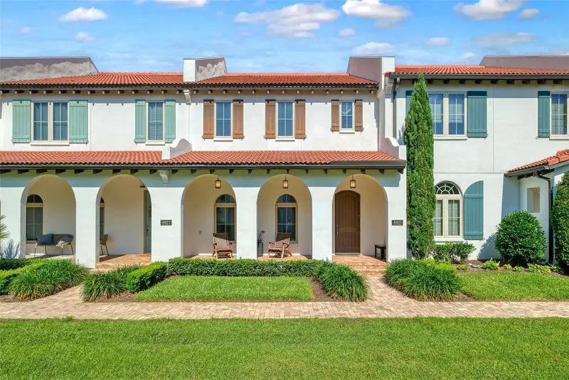 8921 Fountain Palm Aly, FL