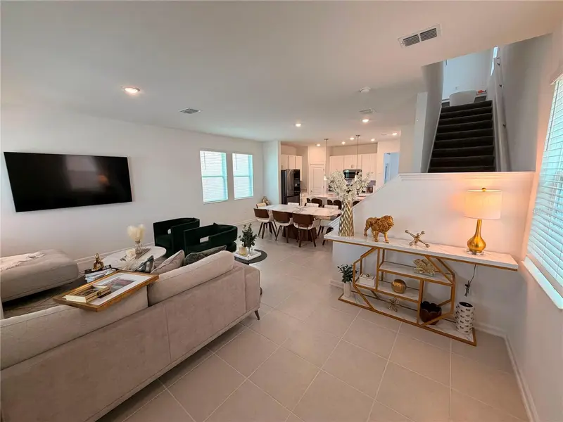 5774 Meditation Dr, FL