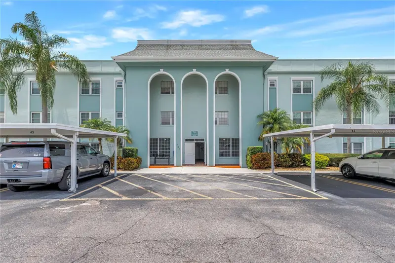 701 Poinsettia Rd #116, FL