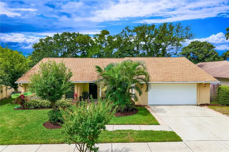341 Arbor Dr W, FL