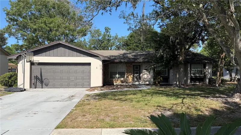 6434 Rockingtree Ln, FL