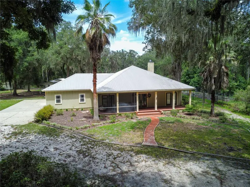 1043 Se County Road 21b, FL