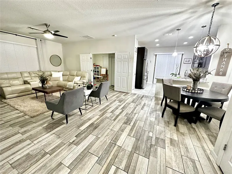 3596 Southern Cross Loop, FL