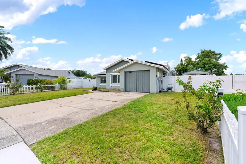 6415 Monterey Blvd, FL