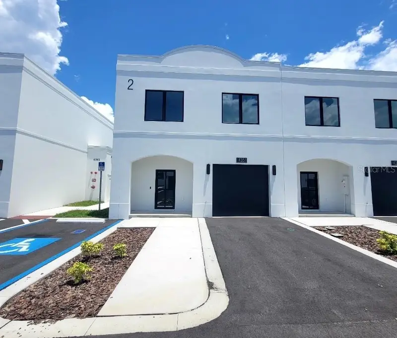 4351 Cambio Gardens Ct, FL