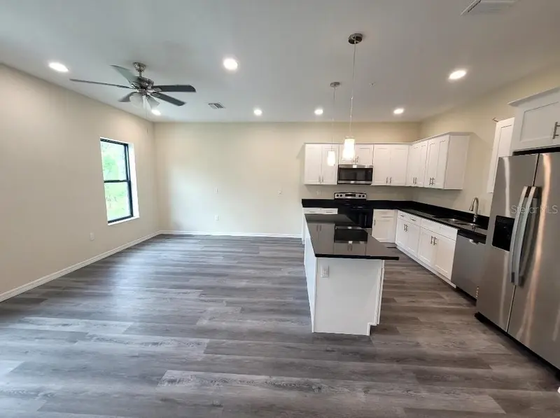 4351 Cambio Gardens Ct, FL