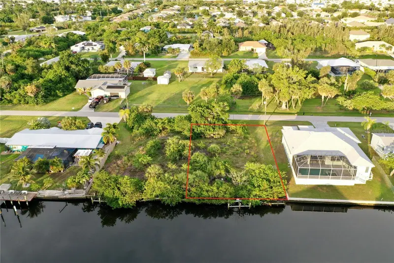 3717 Wisteria Pl, FL