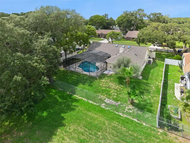 2418 Sweetwater Country Club Place Dr, FL