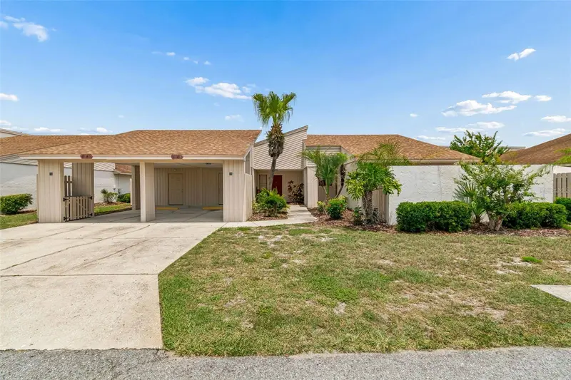 4243 Oak Loop #35, FL