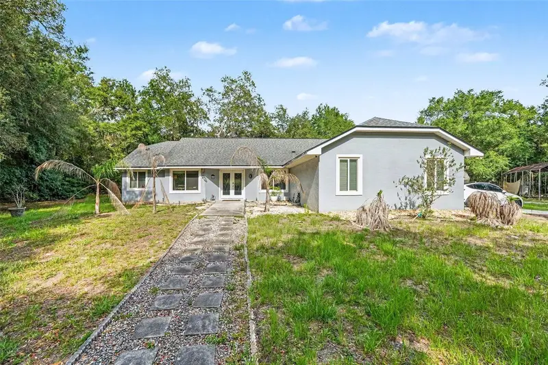 Valrico listing