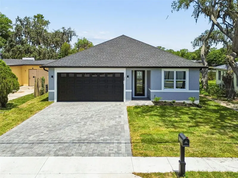 263 Lake Griffin Cir, FL