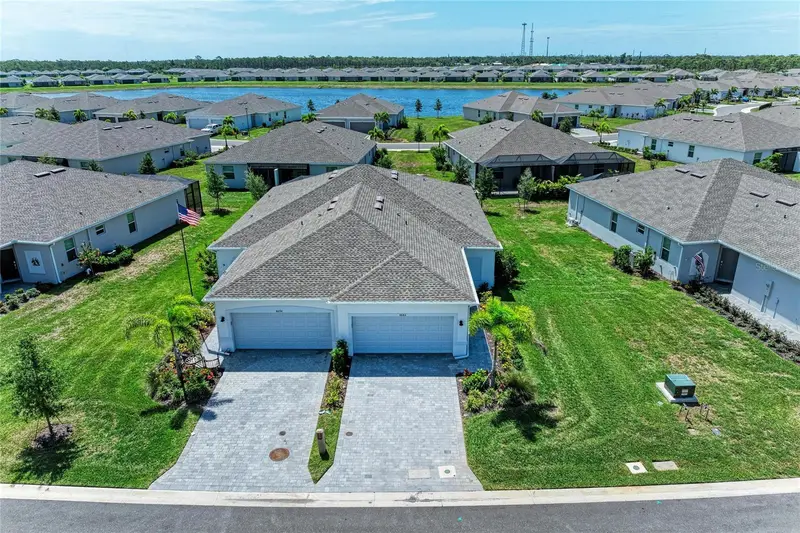 8682 Seasalt Loop, FL