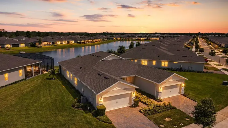 2920 Cherry Blossom Loop, FL