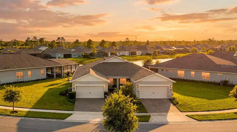 2920 Cherry Blossom Loop, FL