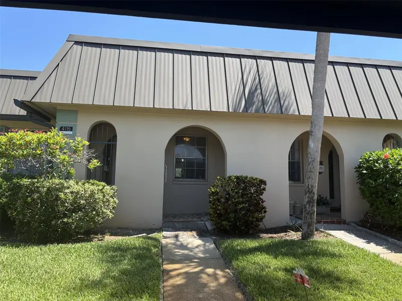 4115 Hampton Dr #N/A, FL