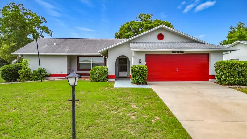 230 W Staggerbush Path, FL