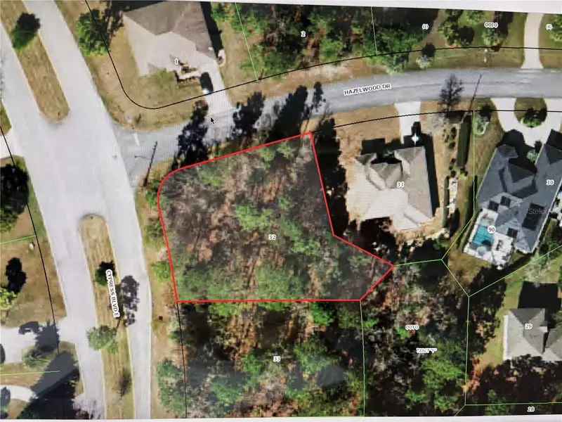 1 Hazelwood Dr, FL