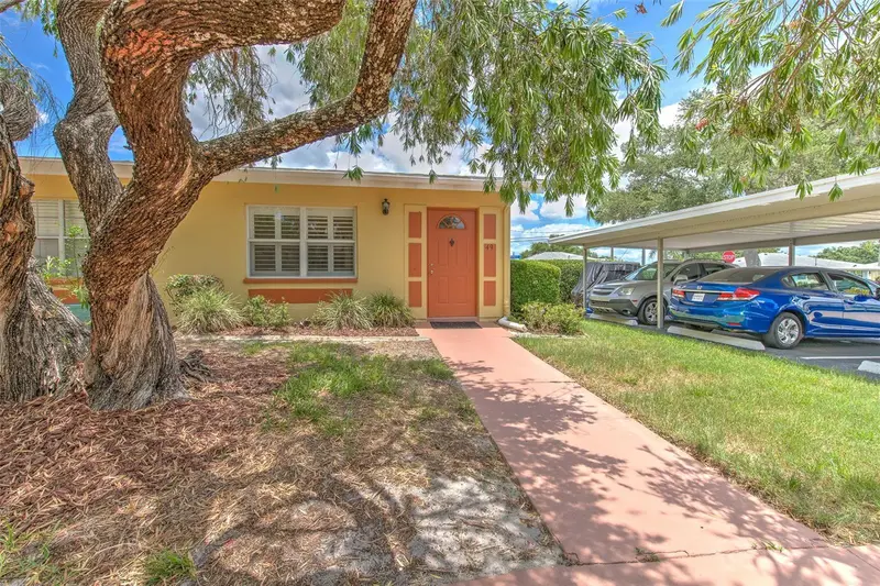 401 Dorchester Pl #49, FL