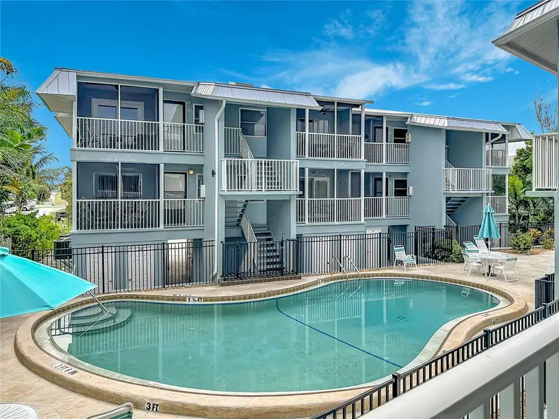 205 Highland Ave #3, FL