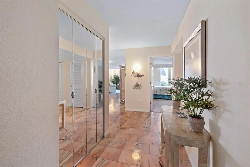 395 S Atlantic Ave #102, FL