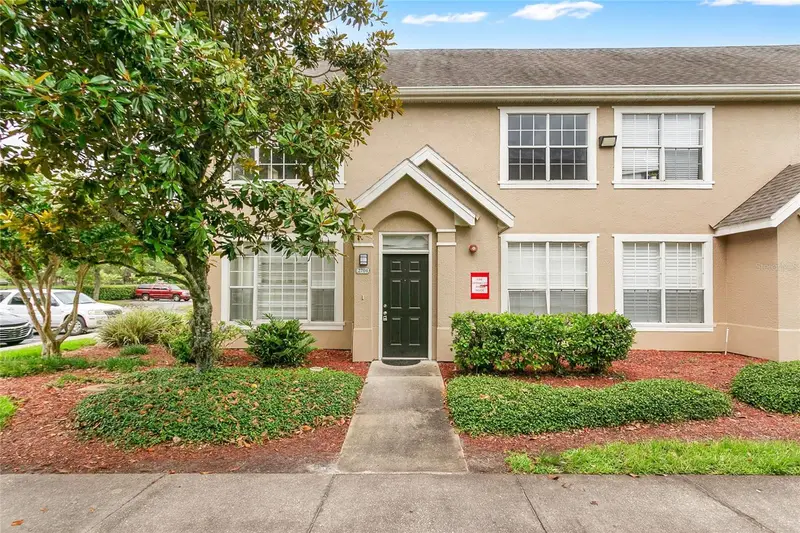8925 Lee Vista Blvd #2704, FL