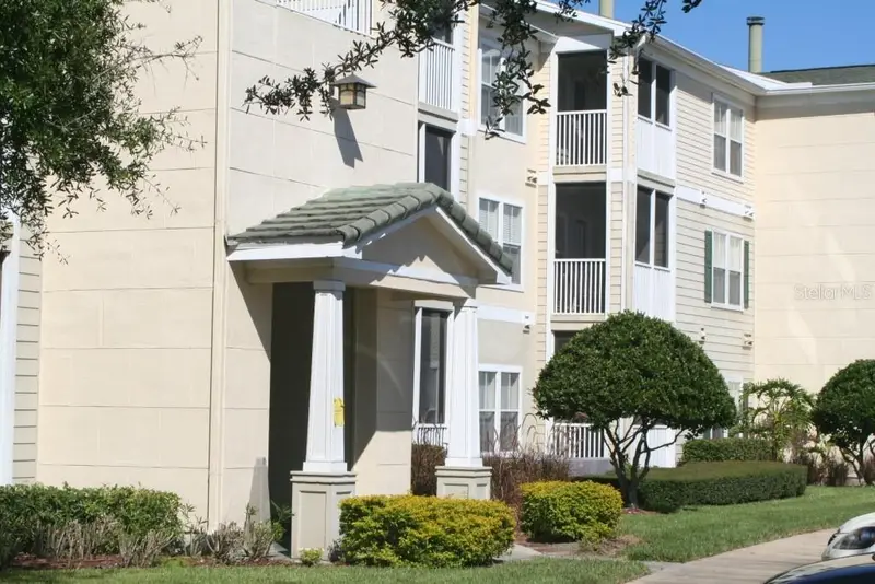 18501 Bridle Club Dr #18501, FL