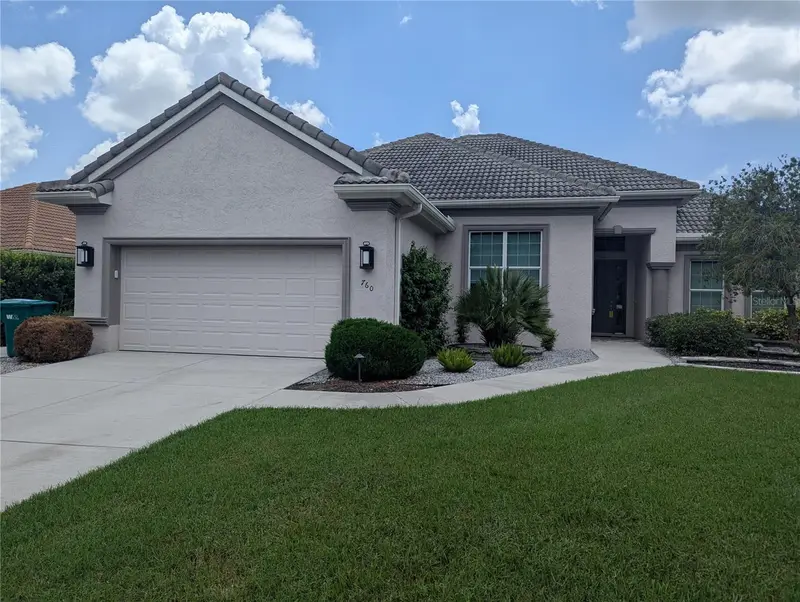 760 N Hunt Club Dr, FL