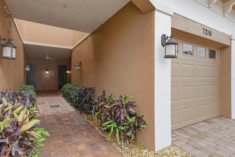 7210 Hamilton Rd, FL