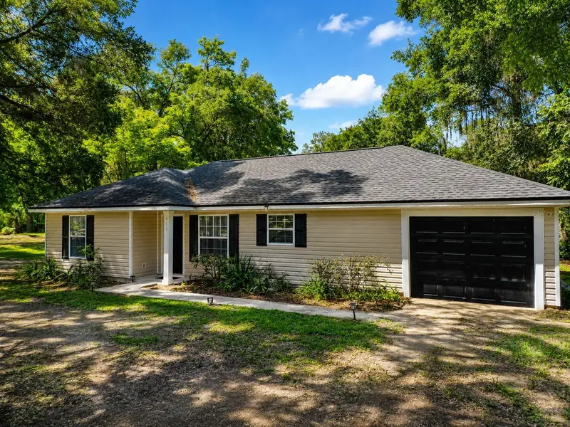 901 Sw Pecan St, FL