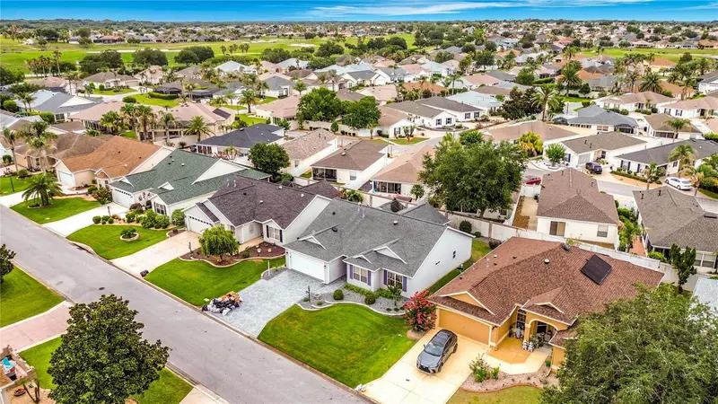 858 Astor Way, FL