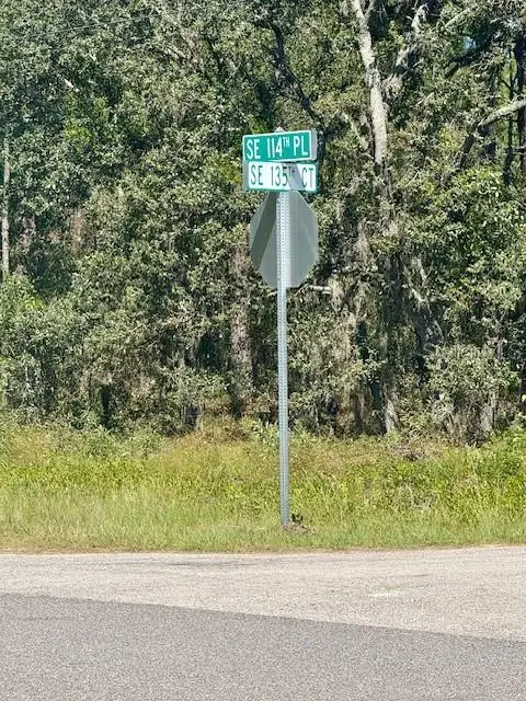135 Ct Se, FL