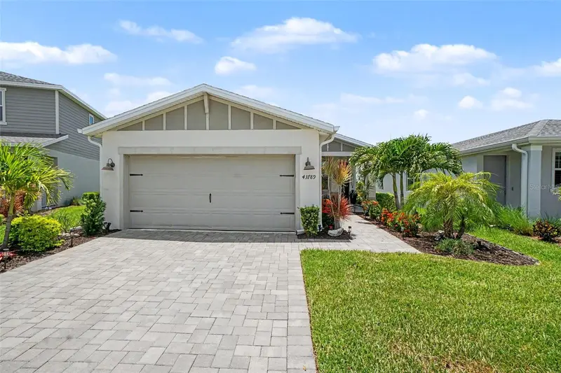 43789 Cattleman Dr, FL