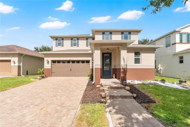 8819 Tatara St, FL
