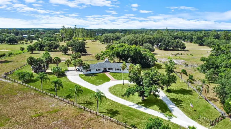 5240 Myakka Valley Trl, FL